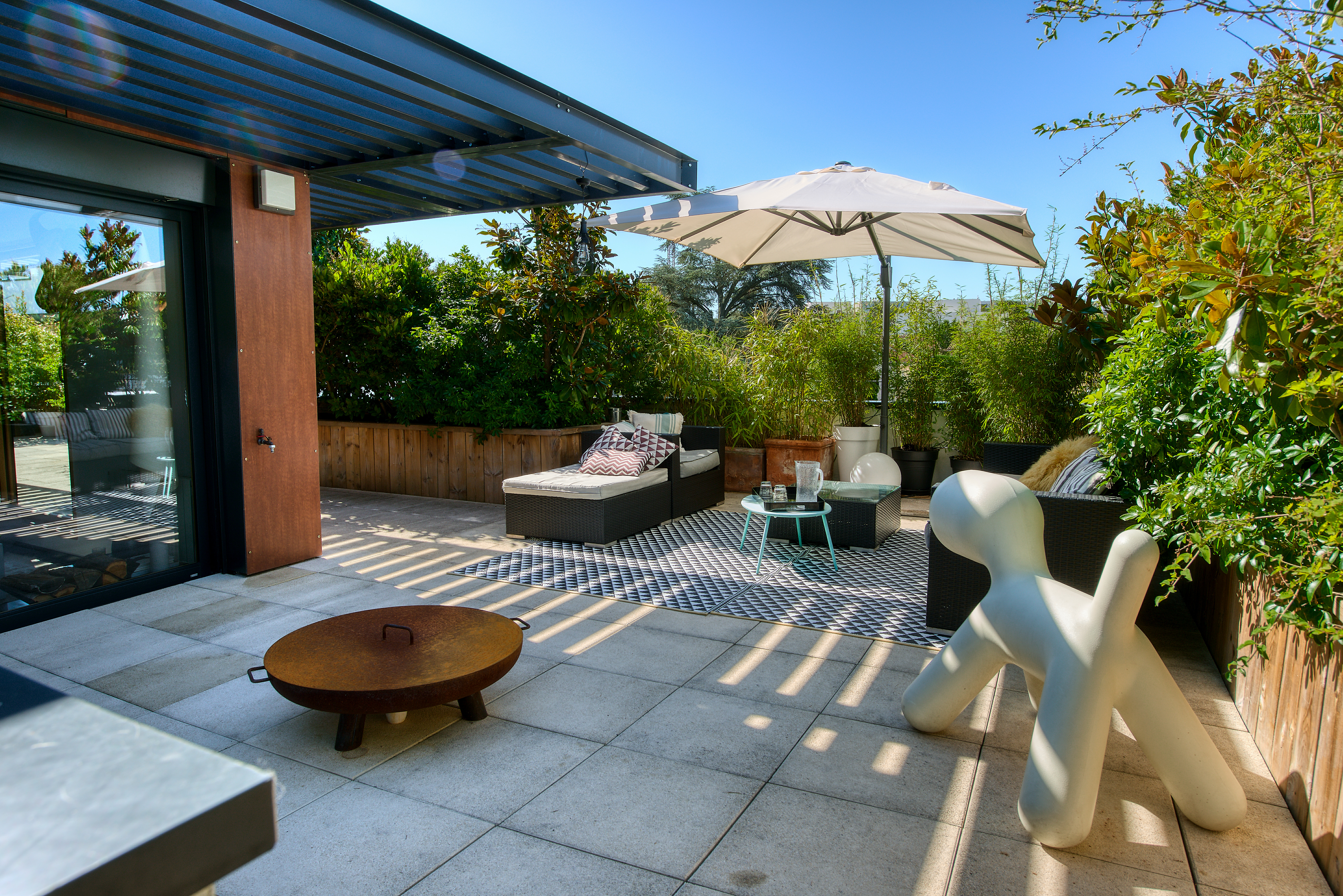 Unlock Budget Bliss: Diy Home Design Savvy
